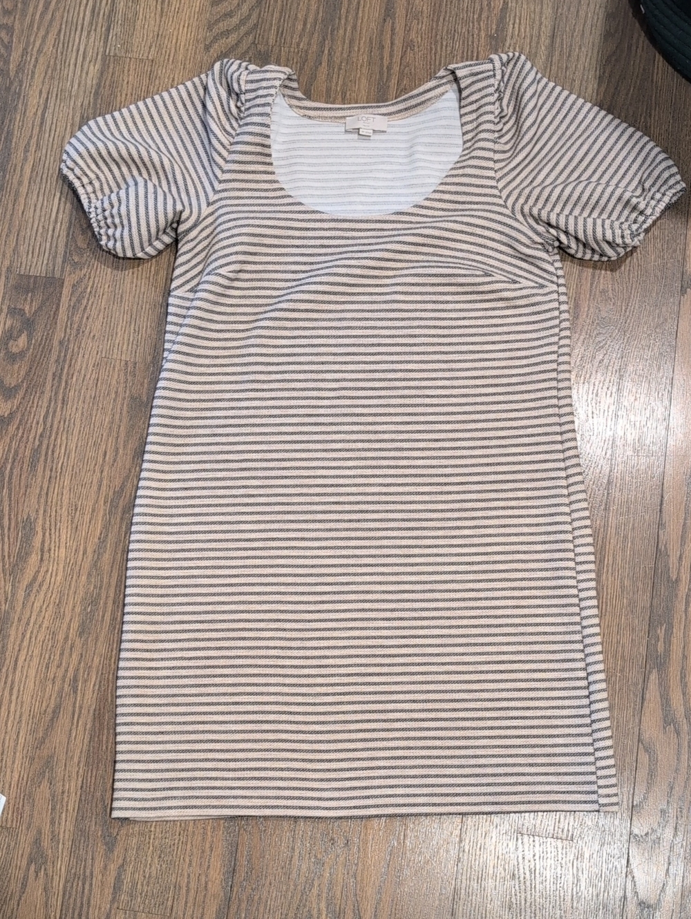 LOFT Beige and White Striped Scoop Neck Puff Sleeve Tunic
